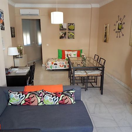 Apartamento Venecia Arenal Севиля Екстериор снимка