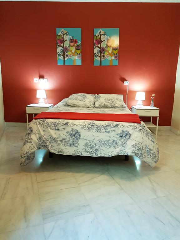 Apartamento Venecia Arenal Севиля Екстериор снимка